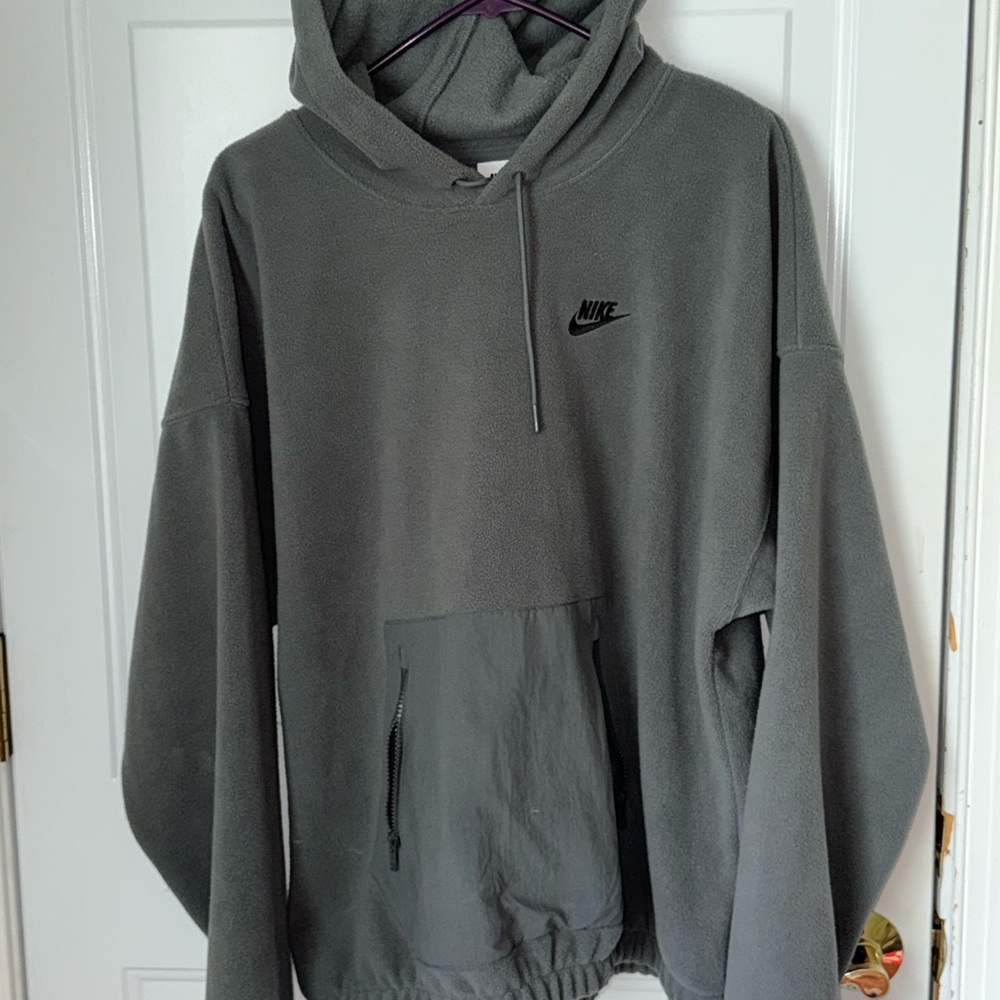 Nike Gray fleece outfit  * NEW*